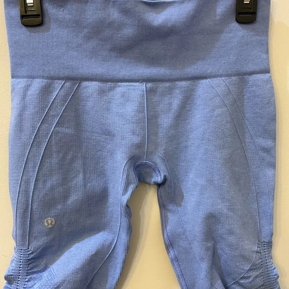 Lululemon In The Flow Crop Blue Leggings Women Size 6